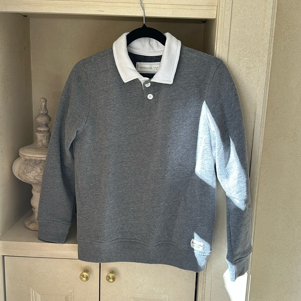 ABERCROMBIE AND FITCH PULLOVER SIZE 11/12  FLEECE LINED